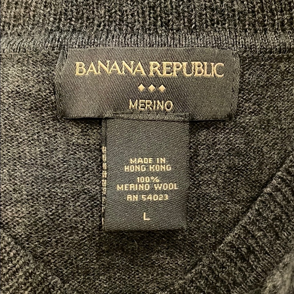 Banana Republic Men's Gray Merino Wool  houndstooth vest